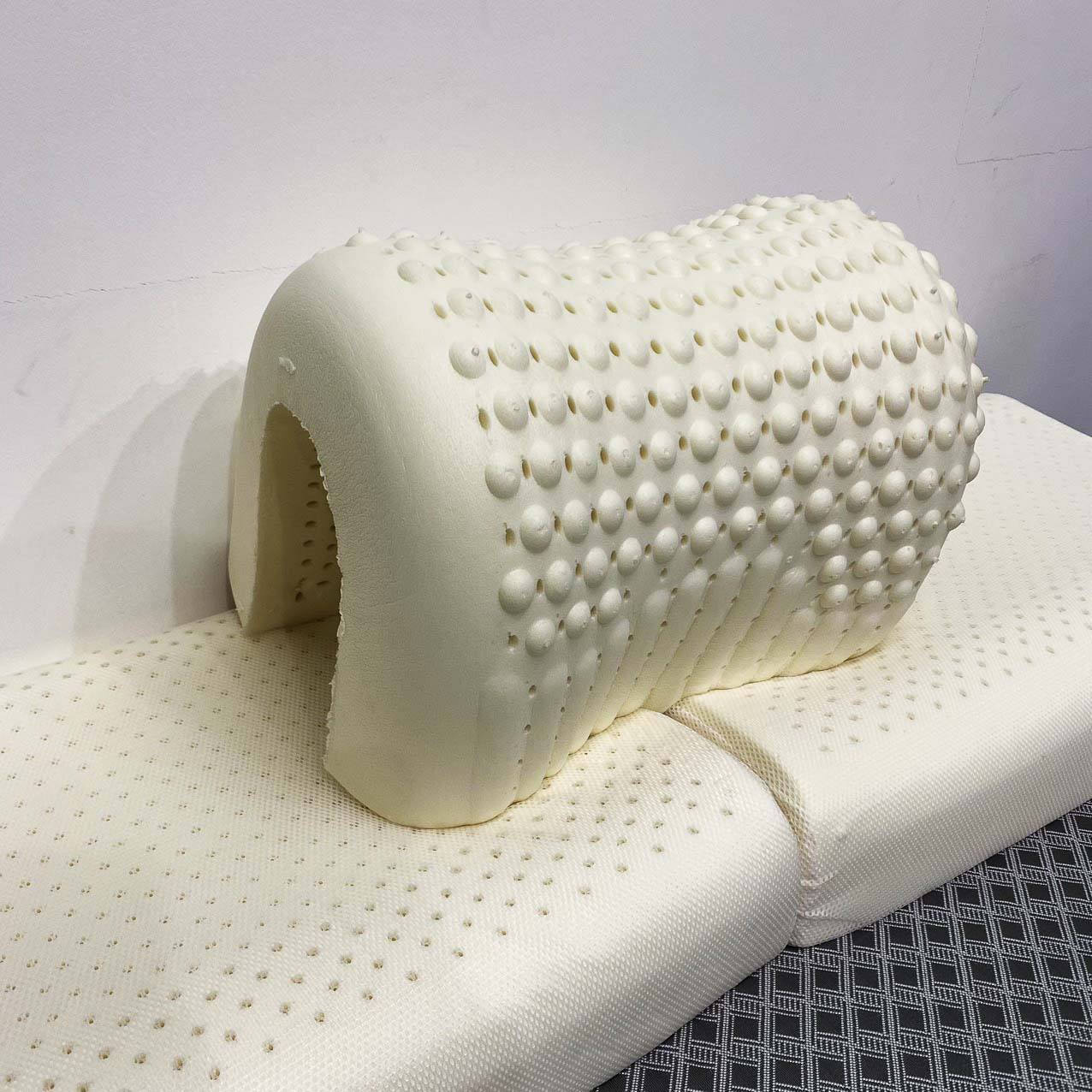 Gối Cao Su Thiên Nhiên Cao Cấp - Ảnh 3