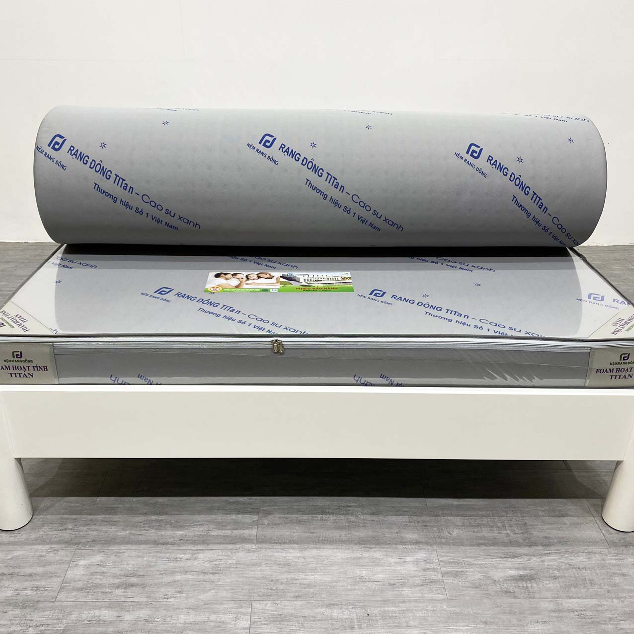 Nệm cao su Hoạt Tính Rạng Đông Titan Grey - Ảnh 2